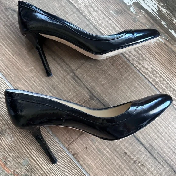EUC JIMMY CHOO Black Patent Leather high heel pumps, size 38 7.5 Like New - Picture 4 of 10
